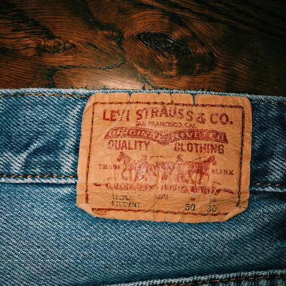 Levi shorts - Picture 3 of 3